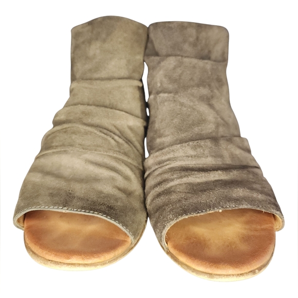 Miz Mooz Suede Peep Toe Booties, Womens 38 EU (7.5-8 US) - Picture 3 of 9